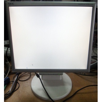 Монитор 17" TFT Nec MultiSync LCD175VXM+ бело-серебристый (Астрахань)
